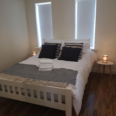 Spacious And Warm 2 Bedroom Apartment Sleeps Up To 5 Athy Eksteriør bilde