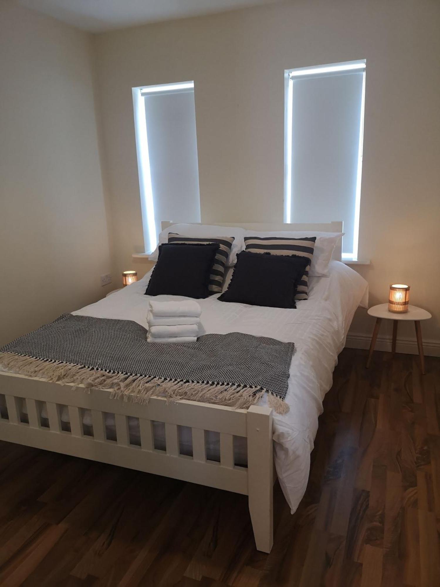 Spacious And Warm 2 Bedroom Apartment Sleeps Up To 5 Athy Eksteriør bilde